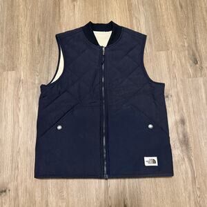 The North Face Women's Cuchillo Reversible Sherpa Vest Navy Blue Size Small